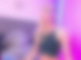 Iviirosse's Live Sex Cam Show