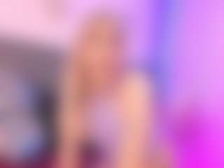 Iviirosse's Live Sex Cam Show