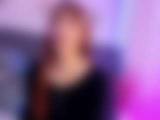 Live cam show with Iviirosse - Flat Chested on madthumbs