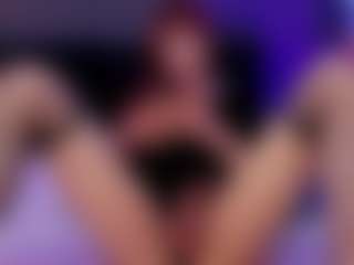 Live cam show with Iviirosse - Blonde Hair on Uber Horny