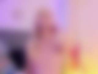 Live cam show with Iviirosse - Tease on sexylive.show