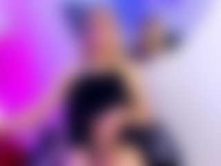 Live cam show with Iviirosse - Drinking on chickslive.net