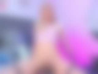 Live cam show with Iviirosse - Ejaculation on AdultVida.com