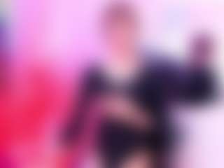 Live cam show with Iviirosse - Blonde Hair on Fling VIP Chat