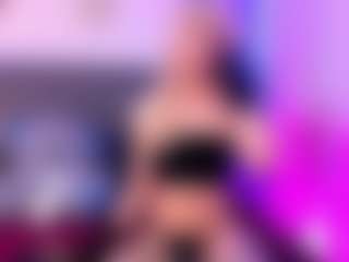 Live cam show with Iviirosse - Latina on Camsoda | colombia