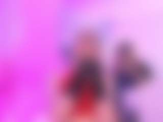 Live cam show with Iviirosse - Flat Chested on StripNow