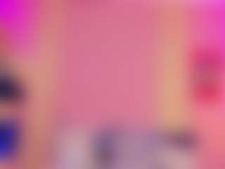 Live cam show with Iviirosse - Teen (18+) on Soda Cam