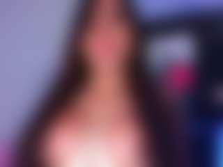 Show de câmera ao vivo com aleja-dolly - Black Hair no Camsoda