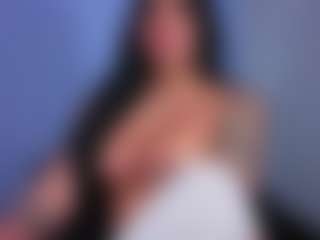 Live cam show with aleja-dolly - Black Hair on xplaylive.com