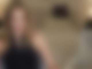 Live cam show with EllaSweet - Skinny on Camsoda