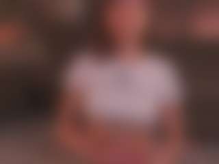 Live cam show with FredericaHazlett - College Latina on AdultVida.com