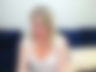 honesty-Mell's Live Sex Cam Show
