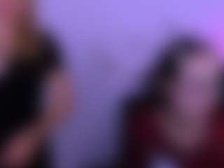Live cam show with mona-cloud - Shaved Pussy on Gym Cam Girls