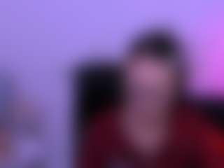 Live cam show with mona-cloud - Skinny on madthumbs