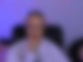 Live cam show with mona-cloud - Domination on madthumbs