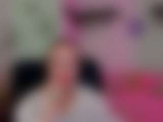 Live cam show with mona-cloud - Cute on SpunkLive