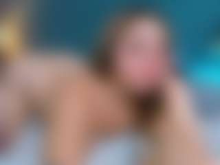 Live cam show with PatyLawrence - Squirt on UwU Esports