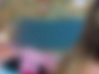 Live cam show with PatyLawrence - Cute on Streamer API