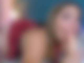 Live cam show with PatyLawrence - Public on Streamer API