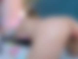 Live cam show with PatyLawrence - Squirt on Mixed Magazine Live