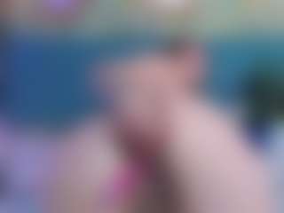 Live cam show with PatyLawrence - Squirt Blonde Hair on Cam Slut
