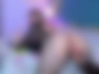 Live cam show with PatyLawrence - Blonde Hair on livesuperchat.net