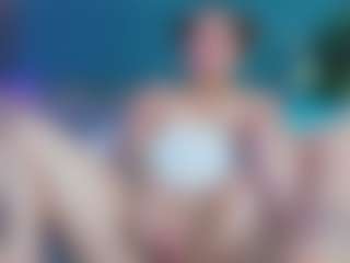 Live cam show with PatyLawrence - Public on Instabang