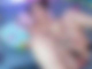 Live cam show with PatyLawrence - Athletic on Chatstar