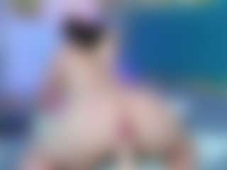 Live cam show with PatyLawrence - Strip on Camsoda