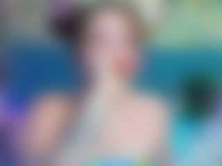 Live cam show with PatyLawrence - BBW Blowjob on SxyPornLive