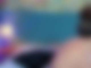 Live cam show with PatyLawrence - Striptease Latina on MyBangCams | colombia