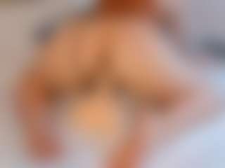 Live cam show with PatyLawrence - BBW Small Tits on livesuperchat.net