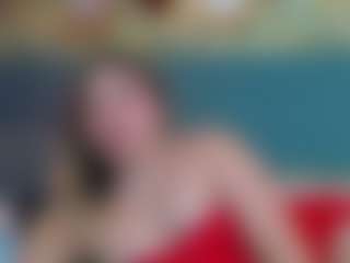 Live cam show with PatyLawrence - Striptease on Gym Cam Girls
