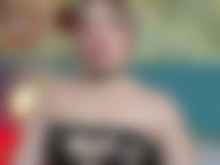 Live cam show with PatyLawrence - Athletic on AdultVida.com