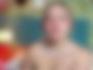 Live cam show with PatyLawrence - Deepthroat on Camsoda