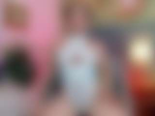 Live cam show with PatyLawrence - BBW on Hubzter Live