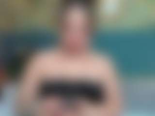 Live-Cam-Show mit PatyLawrence - Drinking auf Camsoda