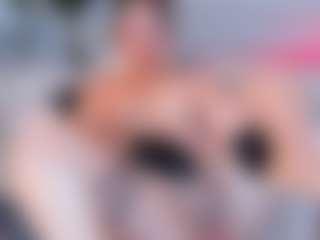 Live cam show with PatyLawrence - Public Toys on Camsoda