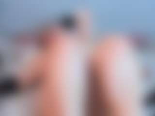 Live cam show with PatyLawrence - Blonde Hair HD on Camsoda
