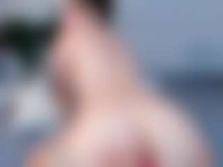 Live cam show with PatyLawrence - Fingers on Gym Cam Girls