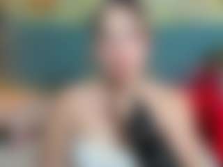 Live cam show with PatyLawrence - Athletic College on Livezox