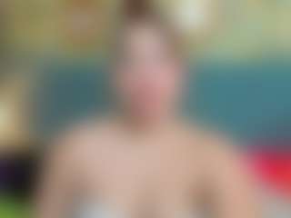 Live cam show with PatyLawrence - Spank on fuck-show.com