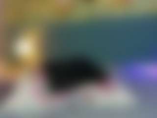 Live cam show with PatyLawrence - Blonde Hair College on SquirtSoMuch