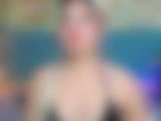 Live cam show with PatyLawrence - BBW on SpunkLive