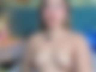 Live cam show with PatyLawrence - Solo on SquirtSoMuch