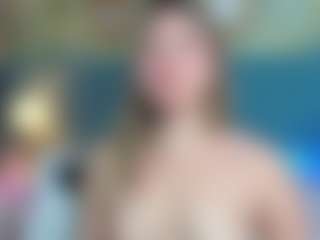 Live cam show with PatyLawrence - Oil on SquirtSoMuch