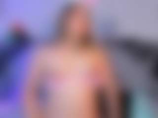 Live cam show with PatyLawrence - Athletic Brown Eyes on https://playwithruby.com