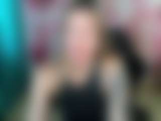 Live cam show with EmilyWalkers - Small Tits Mature on liverealitysex.com