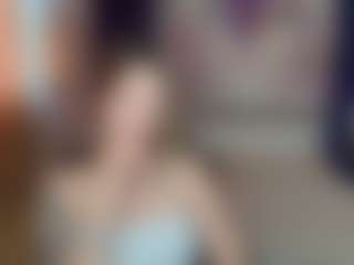 EmilyWalkers's Live Sex Cam Show