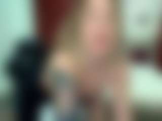 EmilyWalkers's Live Sex Cam Show